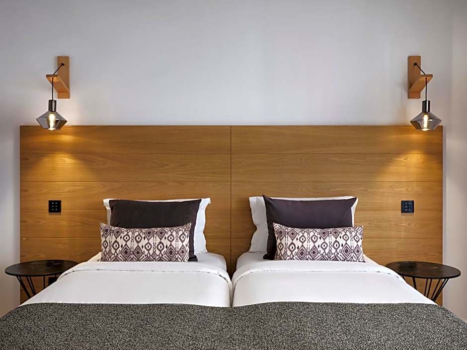 Atlantica Caldera Palace