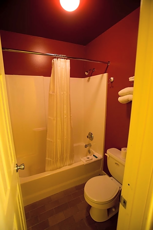 Cottonwood Inn