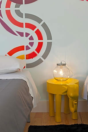 Single Bed in Mixed Dormitory Room