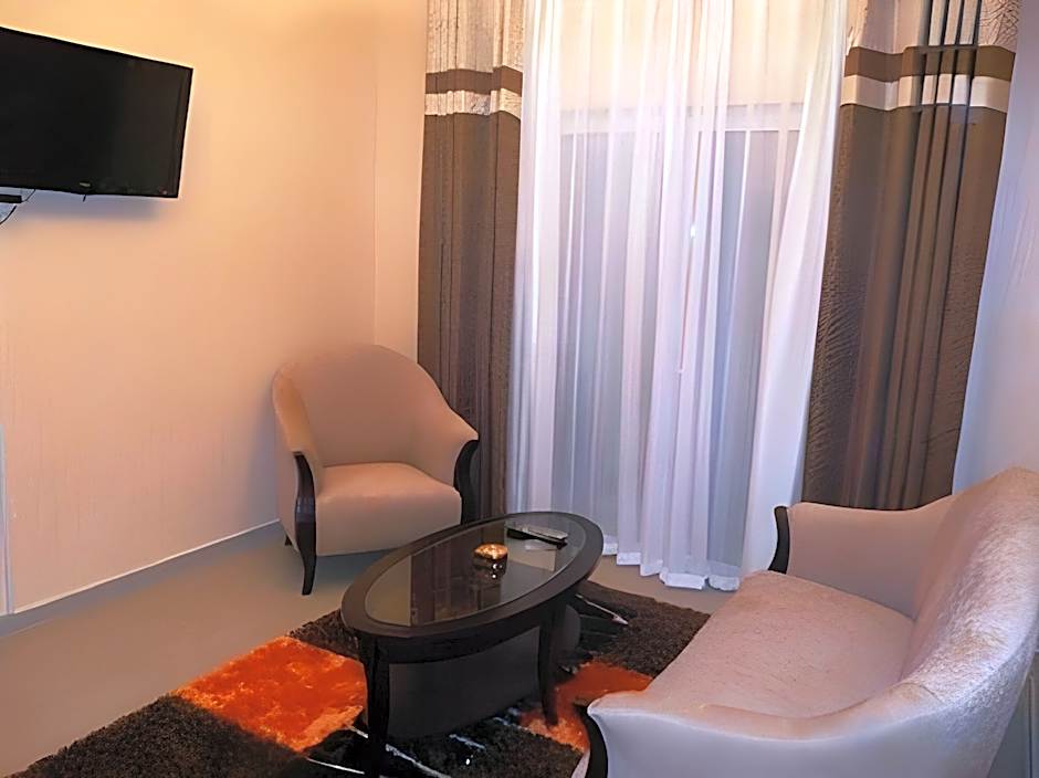 Al Smou Hotel Apartment