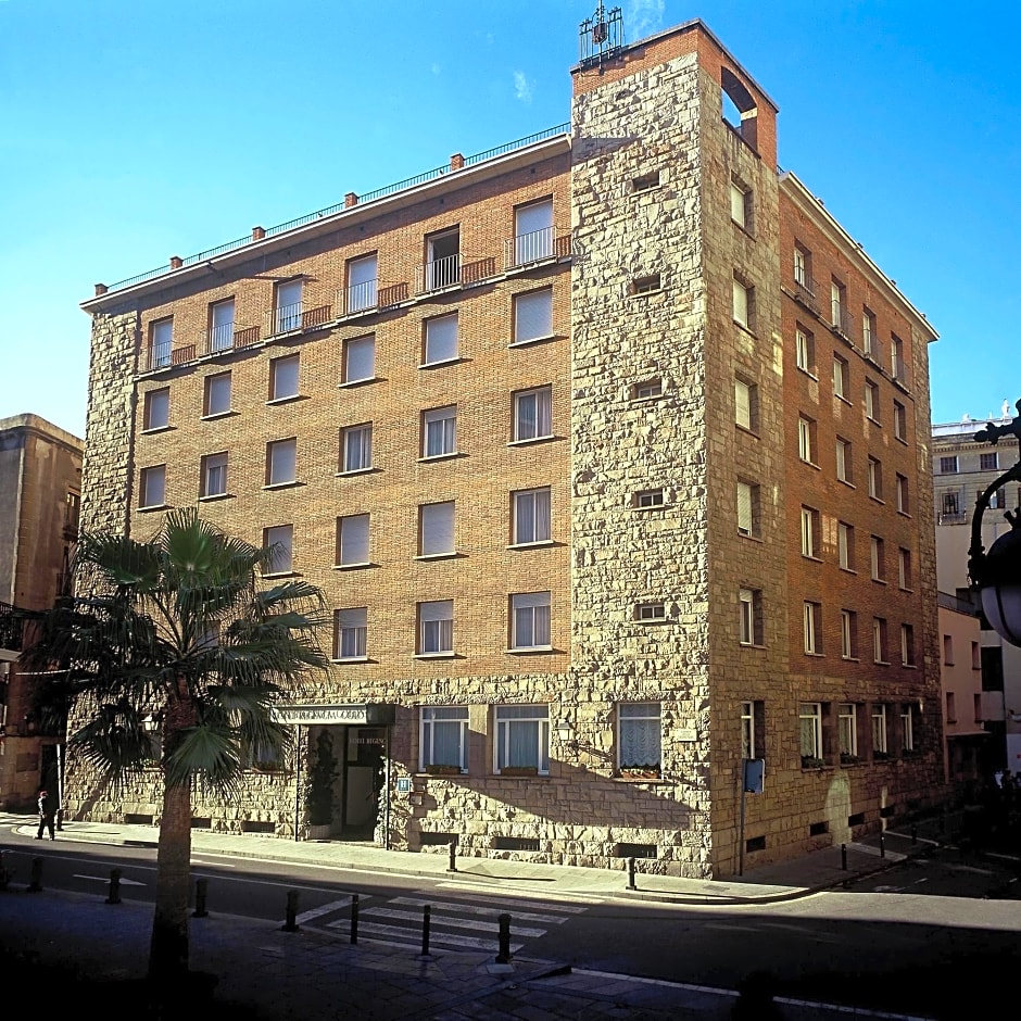 Hotel Regencia Colón