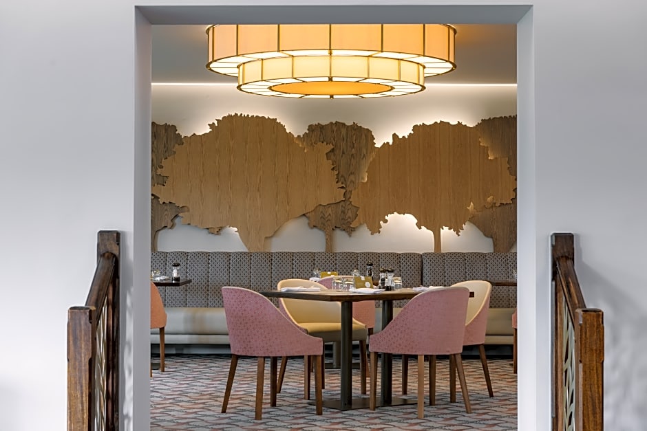 Ashdown Park Hotel & Country Club