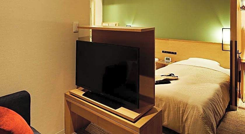 Candeo Hotels Matsuyama Okaido