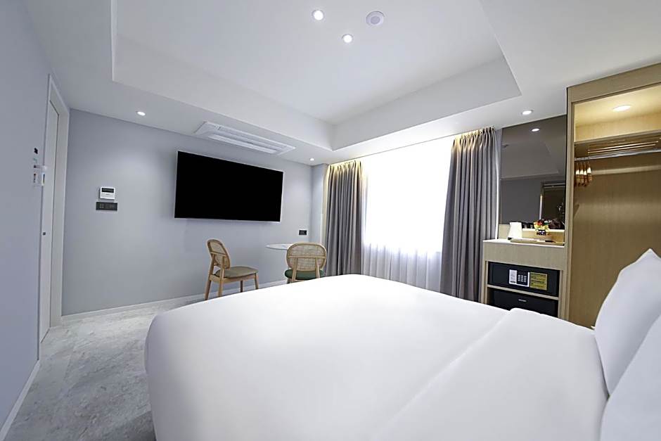 Asherah Villa d' aqua Hotel