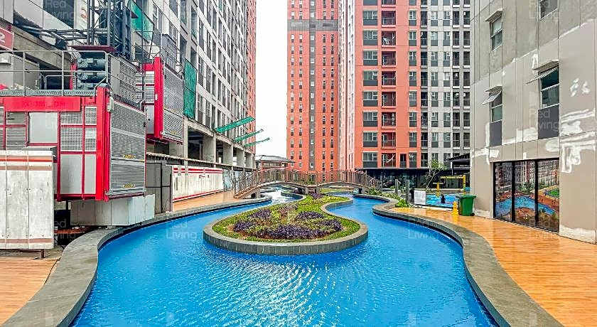 RedLiving Apartemen Transpark Juanda - F88 Tower Jade