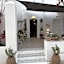 Mellow Paros