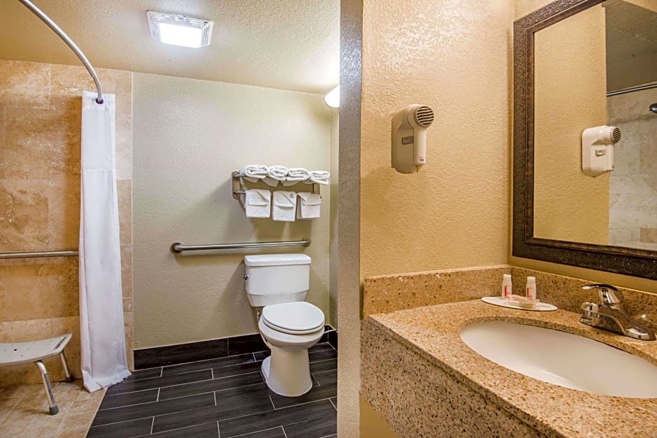 Days Inn by Wyndham Joplin