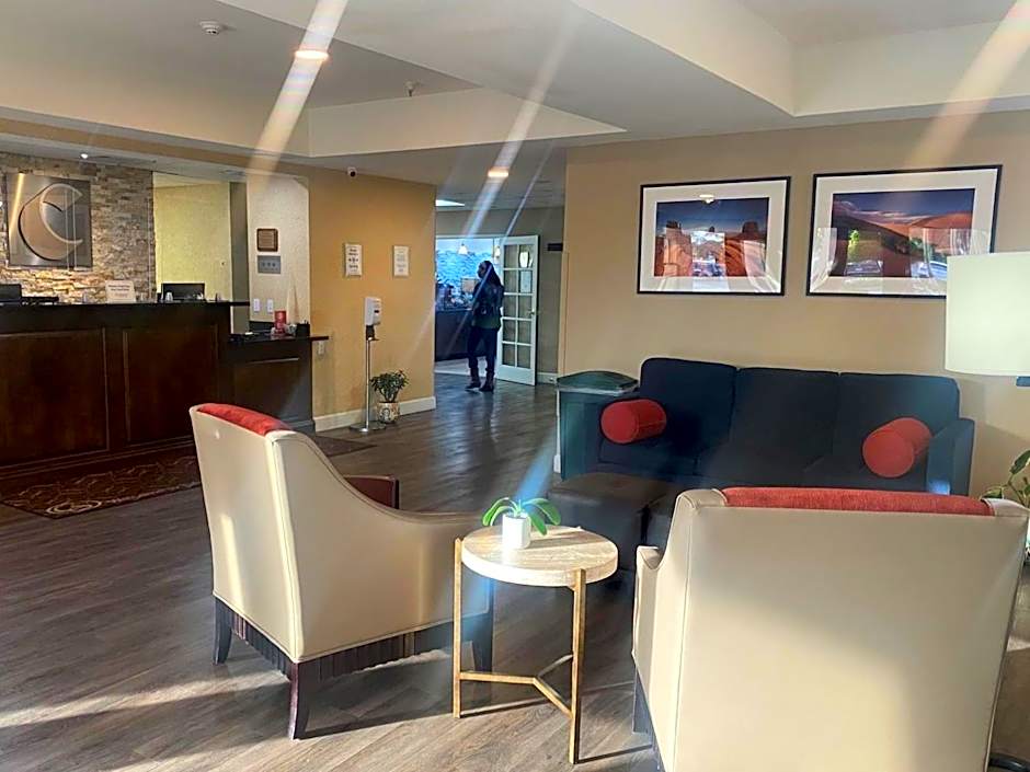 Comfort Suites Tulare