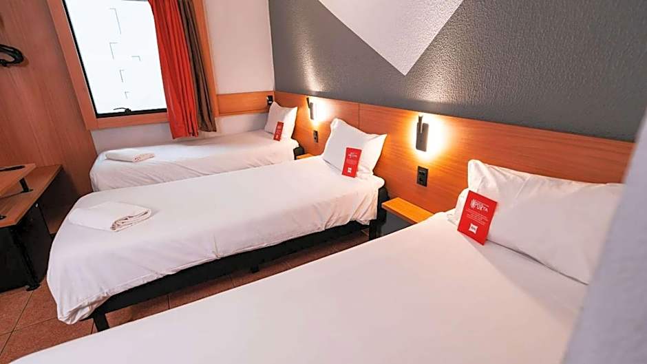 ibis Santos Gonzaga Praia