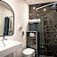 Hotel Montparnasse Saint Germain