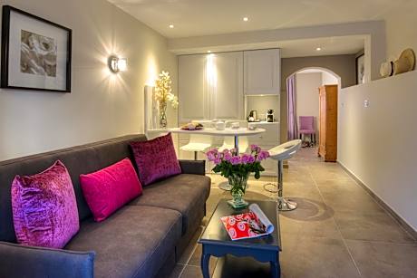 Budget Family Room (2 Adults + 2 Children) - Free Spa Access