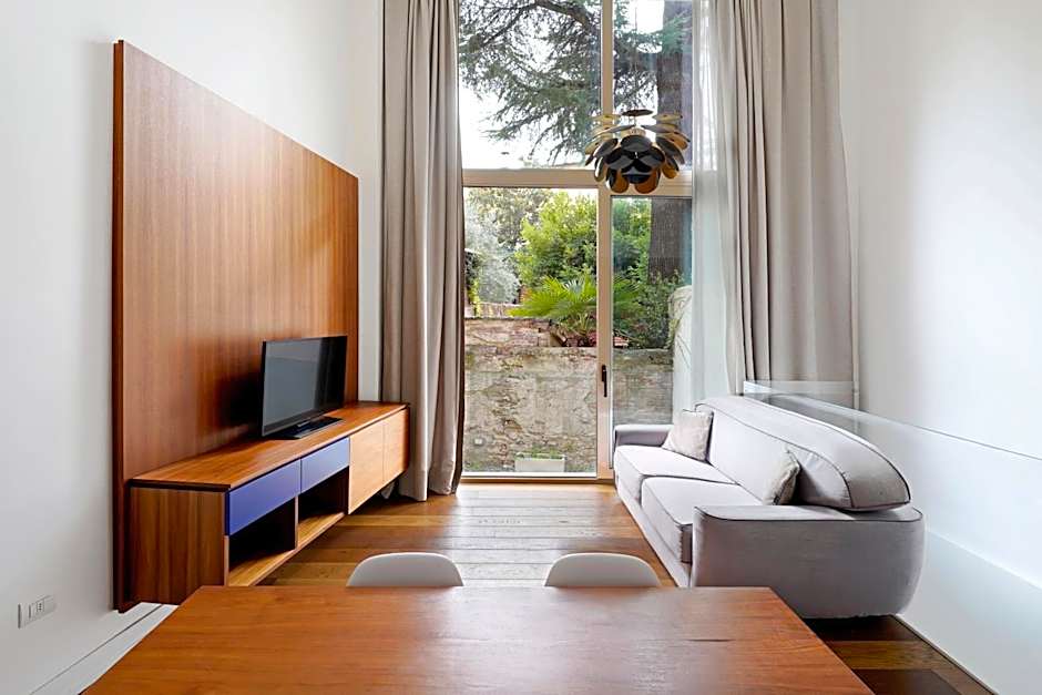 Numa Florence Vita