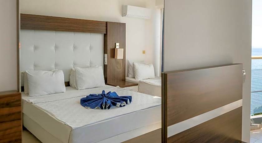 Arora Hotel