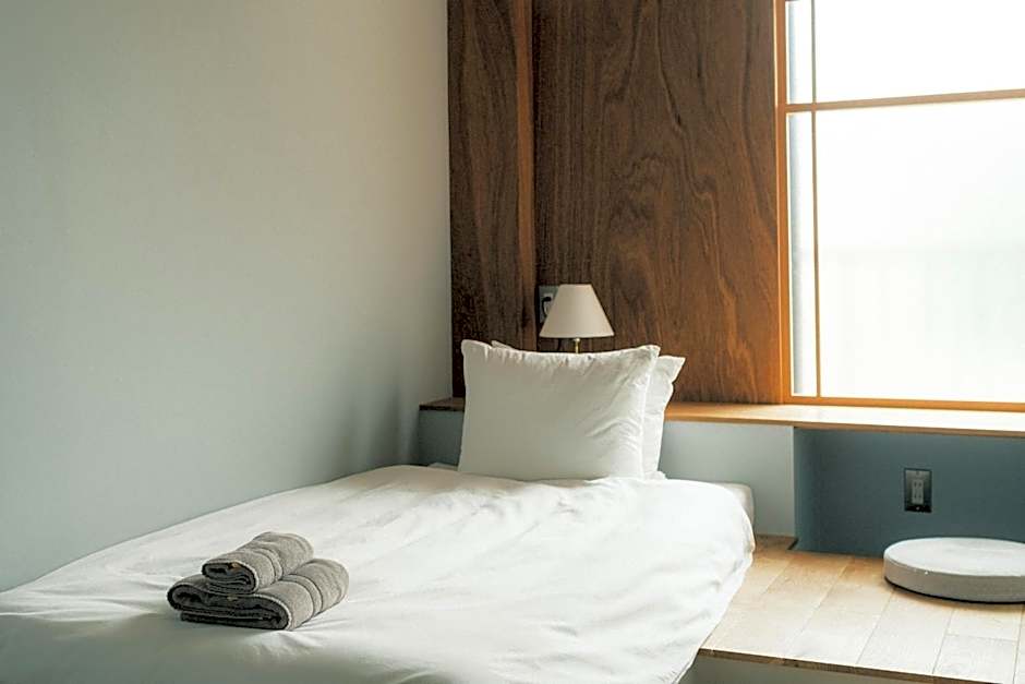 Okazaki Micro Hotel ANGLE