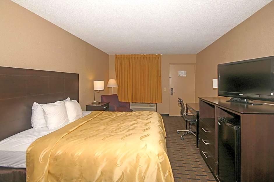 Quality Inn Clinton - Laurens I-26