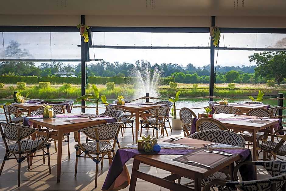 Wyndham Phuket Airport