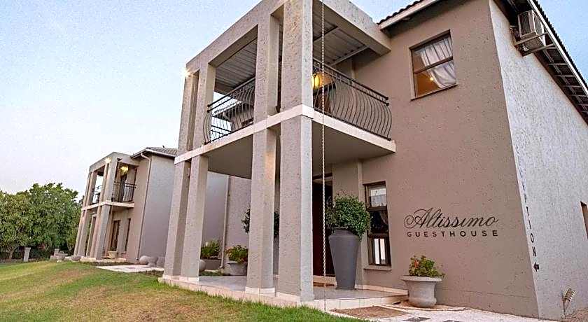 Altissimo Symphony Guesthouse