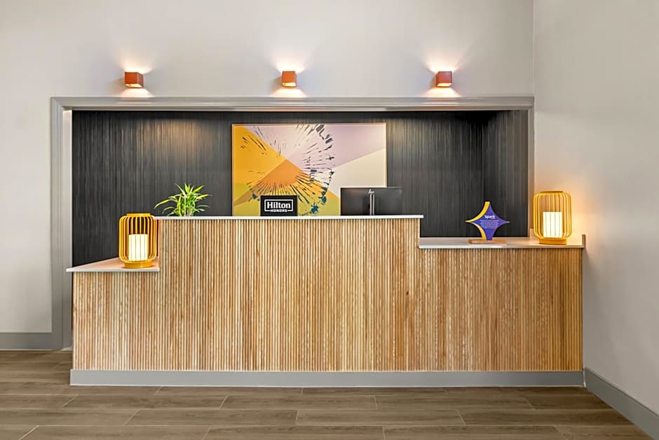 Spark by Hilton Eden Prairie