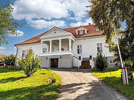 Boutique Hotel Le Baron