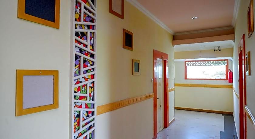 Sans Hotel International Surabaya