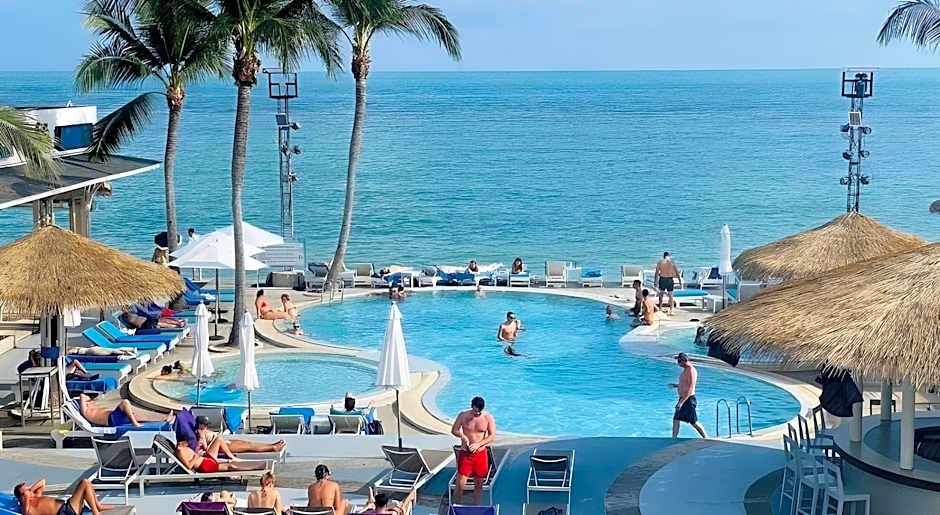 Combo Beach Hotel Samui