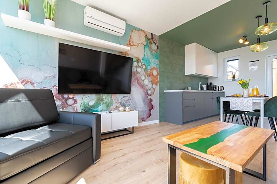 Domki - Bursztynova 13