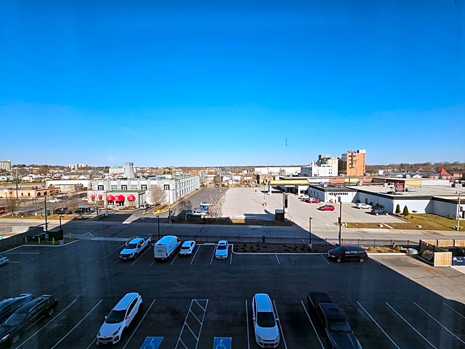 Vittoria Hotel & Suites