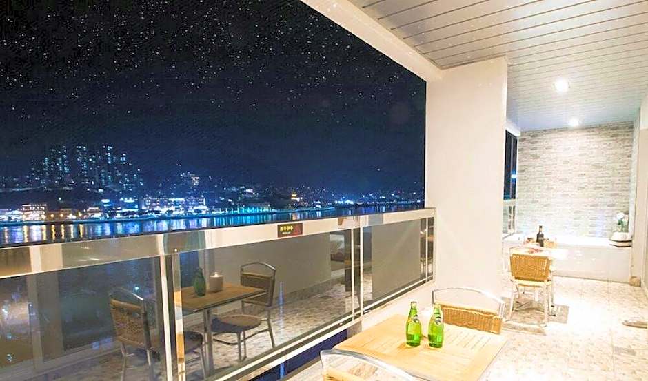 Lium Spa Hostel
