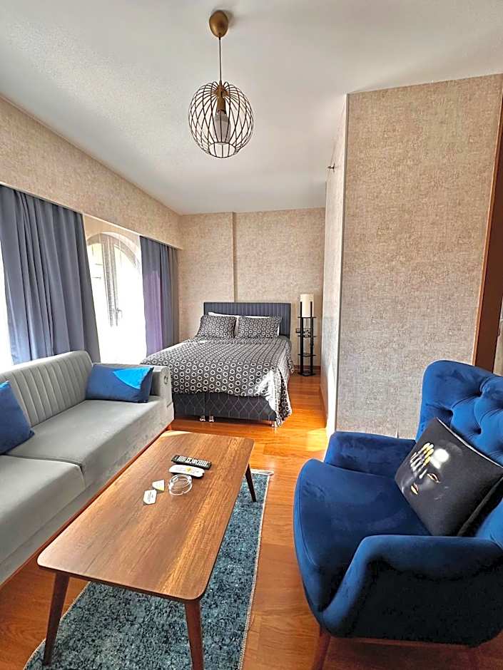 SABİHA GOKCEN İSTANBUL HOUSES Airport