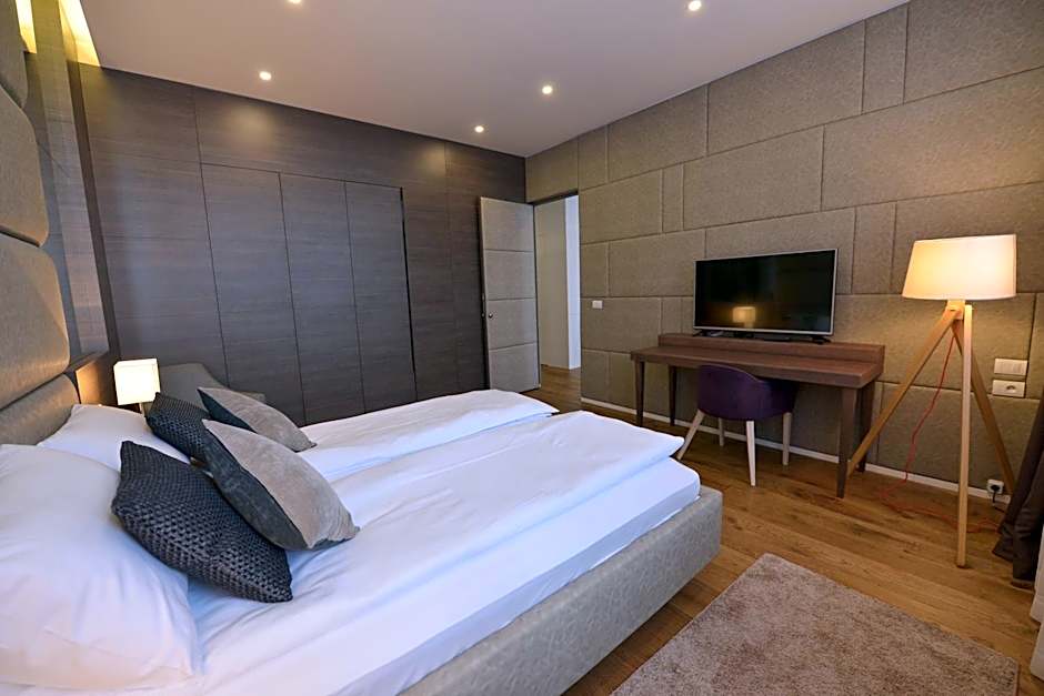 Boutique Rooms