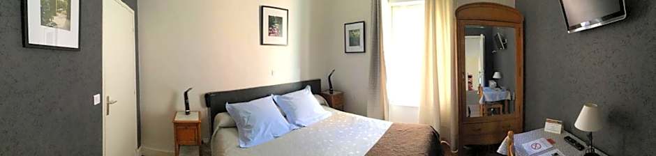 Hôtel Restaurant Les Touristes