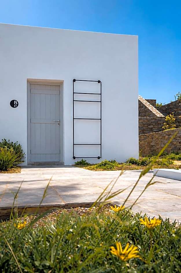 Elements Sifnos