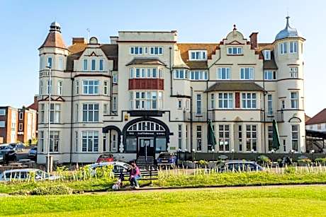 Cliftonville Hotel
