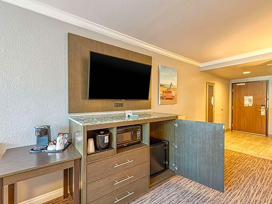 Amanzi Hotel, Ascend Hotel Collection