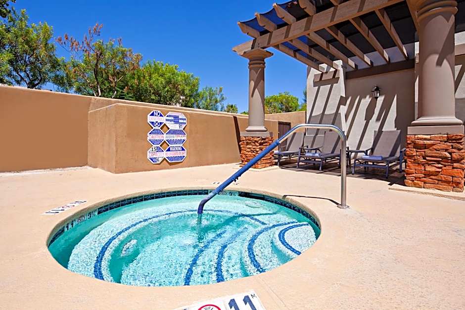 Holiday Inn Express & Suites Rancho Mirage By IHG