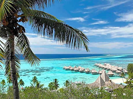 Sofitel Kia Ora Moorea Beach Resort