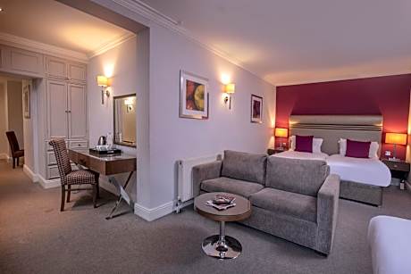 Family Room for Four People - Non-Smoking