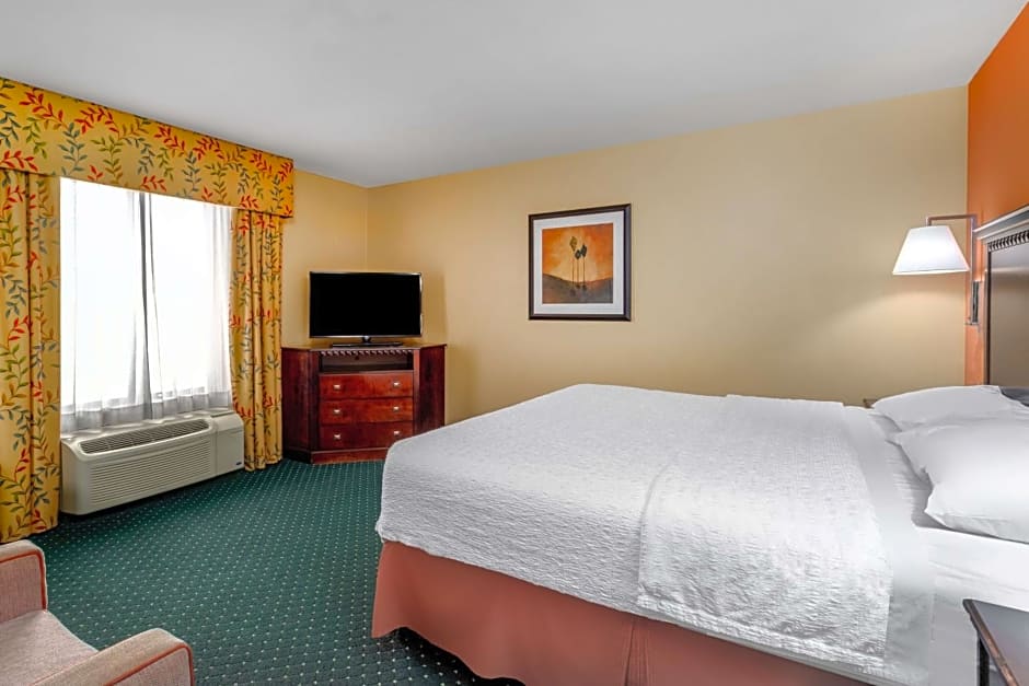 Hampton Inn By Hilton & Suites Sacramento-Elk Grove Laguna I-5