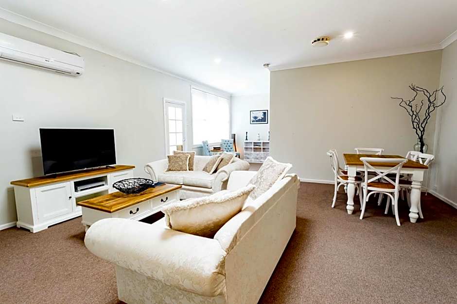 Bundanoon Country Inn Motel