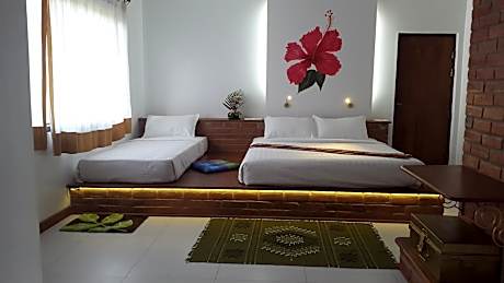 Deluxe Double or Twin Room