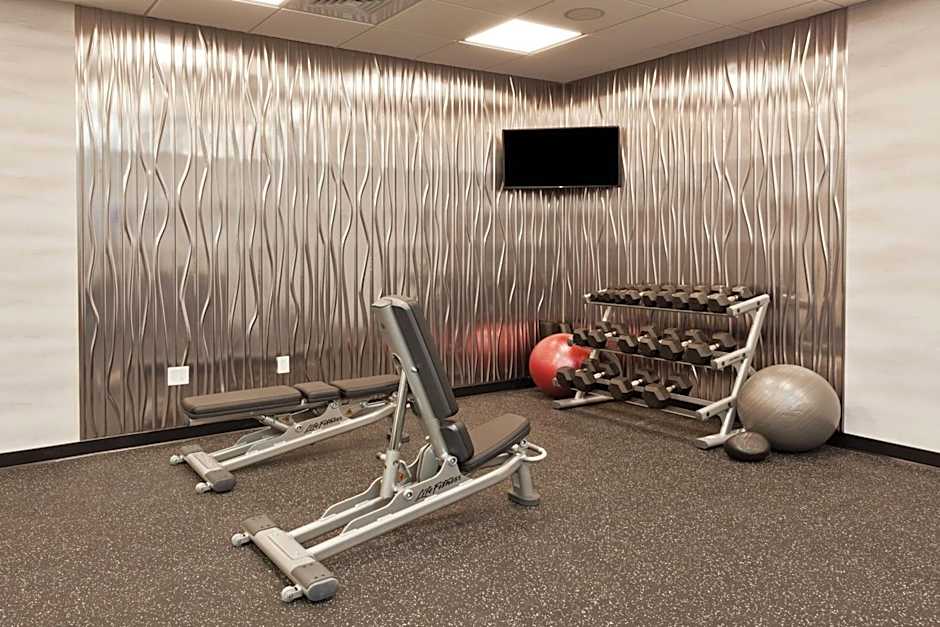 Fairfield Inn & Suites by Marriott Birmingham Colonnade/Grandview