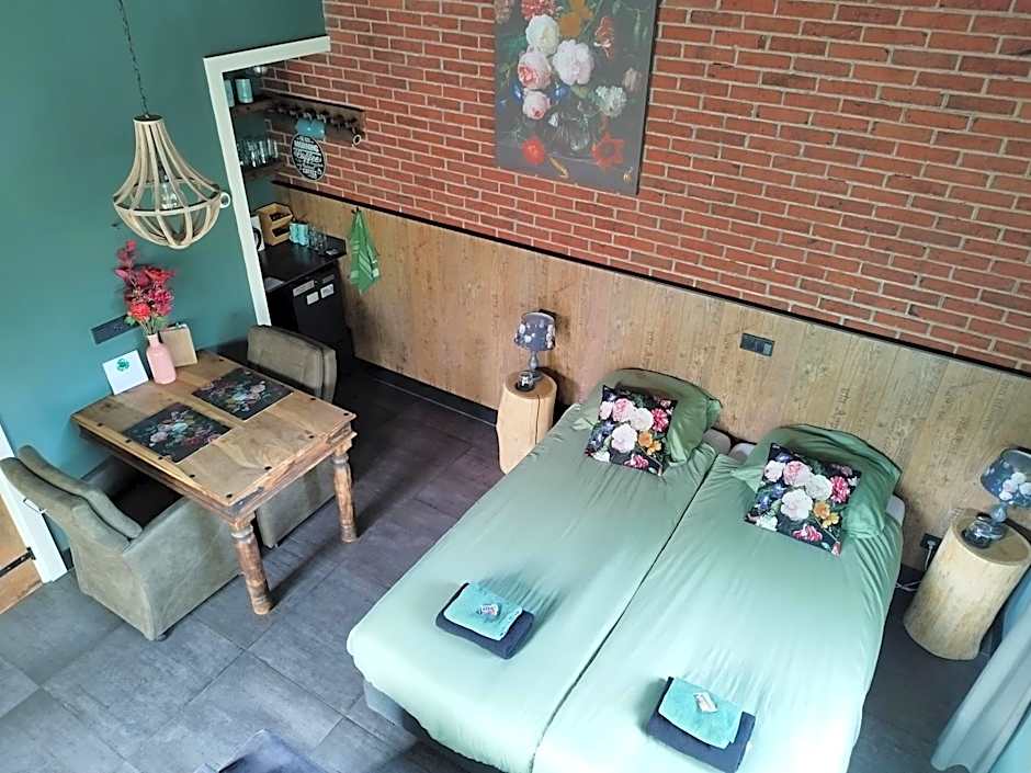 B&B Chawe – Enschede, TX