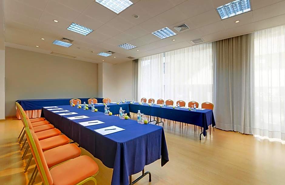 TRYP by Wyndham Porto Centro Hotel