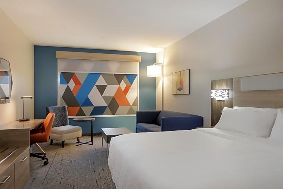 Holiday Inn Express & Suites Zion By IHG