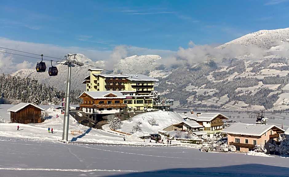 Hotel Waldfriede - Der Logenplatz im Zillertal