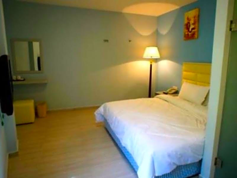 Hotel Zamburger Bukit Indah