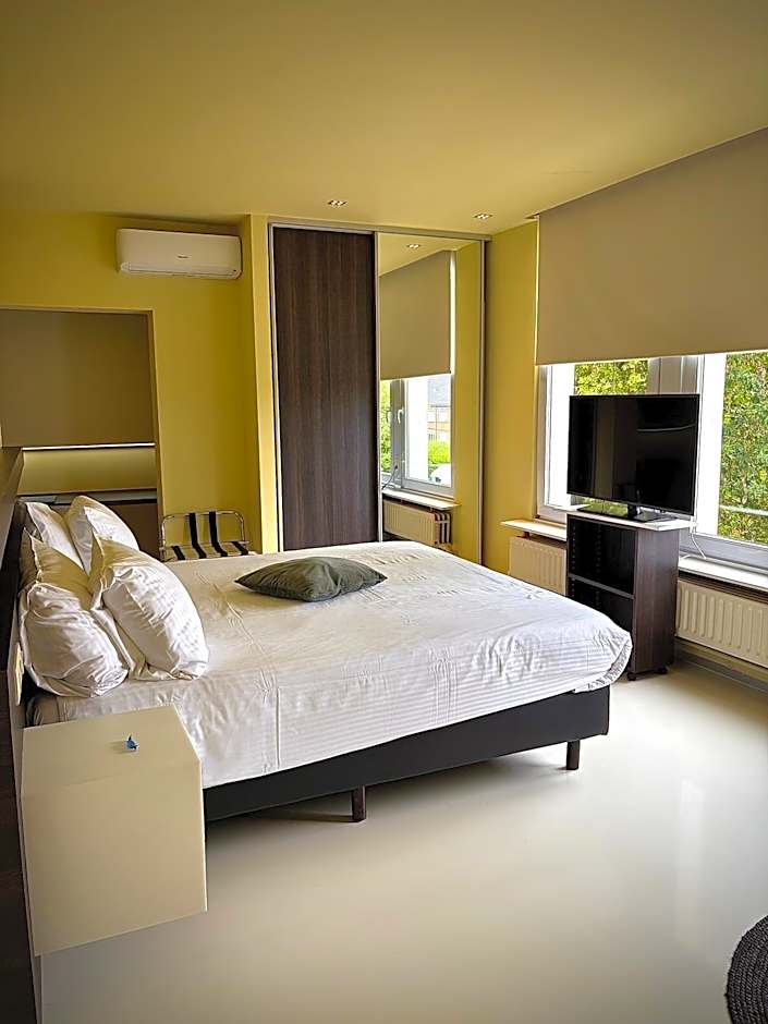 Auberge du Vieux Cedre, Enghien-Belgique