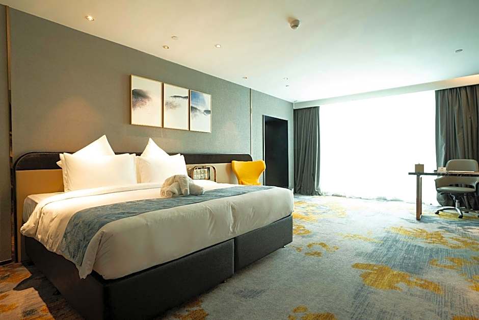 Ames Hotel