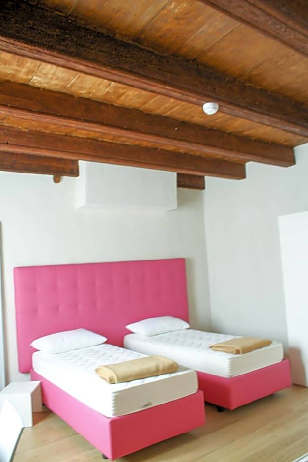 Palazzo Sacco Hostello Fossano