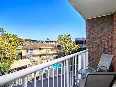 Family Room (4 Adults)